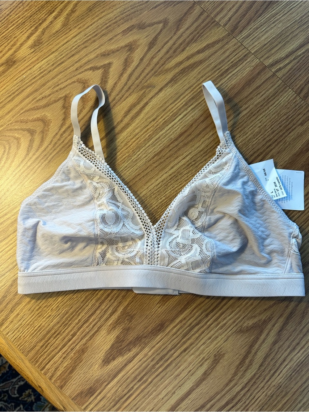 Hanro Alena Lace Triangle Bralette in Light Beige, Size L, Color 1678 Castello.